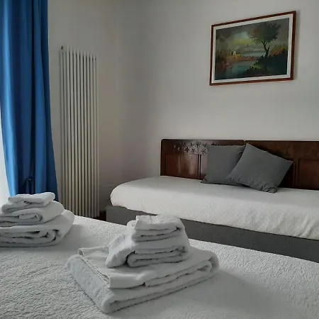 La Quercia فندق مبيت وإفطار 3*