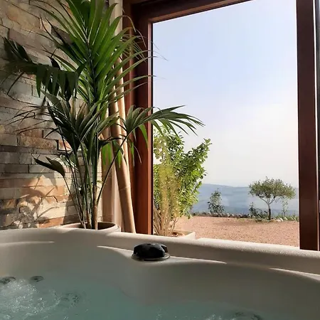 La Quercia فندق مبيت وإفطار